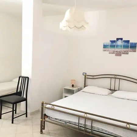 Leccio 6 * Sirolo